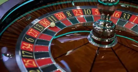 jibb app slot game screen showing reel symbols on mobile browser